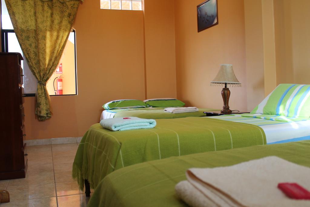 Dolphin House Hotel Puerto Baquerizo Moreno Cameră foto